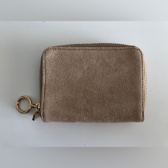 NWOT Jouer Sued Zip Wallet - Picture 2 of 4